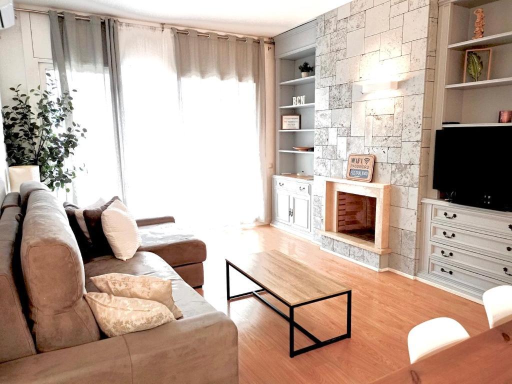 Family-Friendly Home In Central Barcelona 4Bdr Kültér fotó